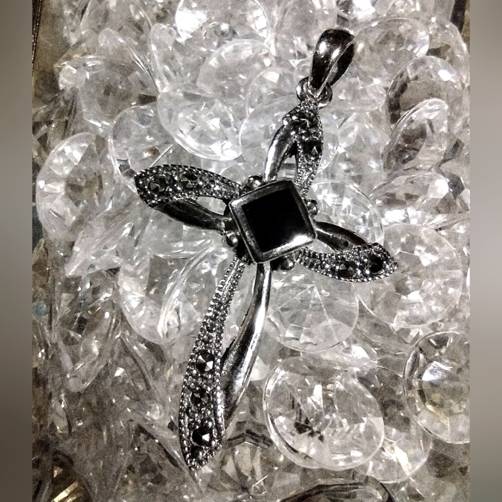 925 Sterling Silver Black Stone Marcasite Cross Pendant